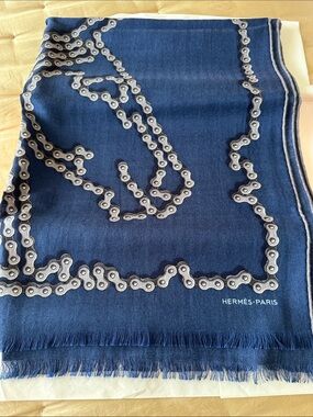 Hermès Blue Chain-Print Men's Scarf